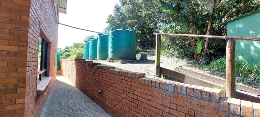 3 Bedroom Property for Sale in Haga Haga Eastern Cape